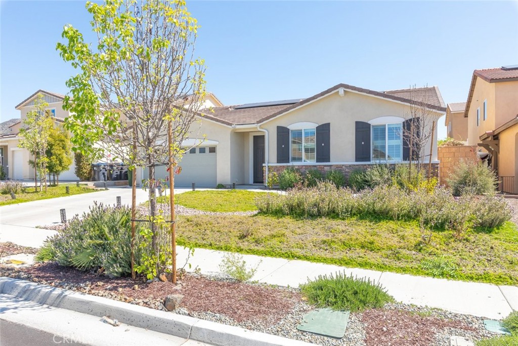 36082 Saint Claire Court