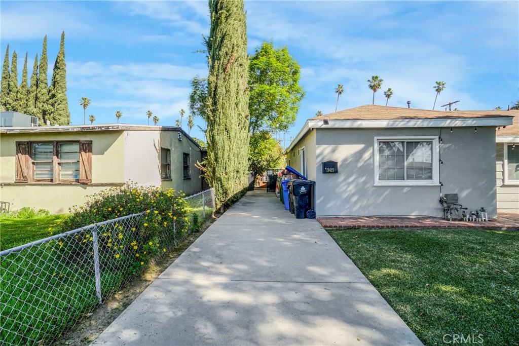 19421 Enadia Way