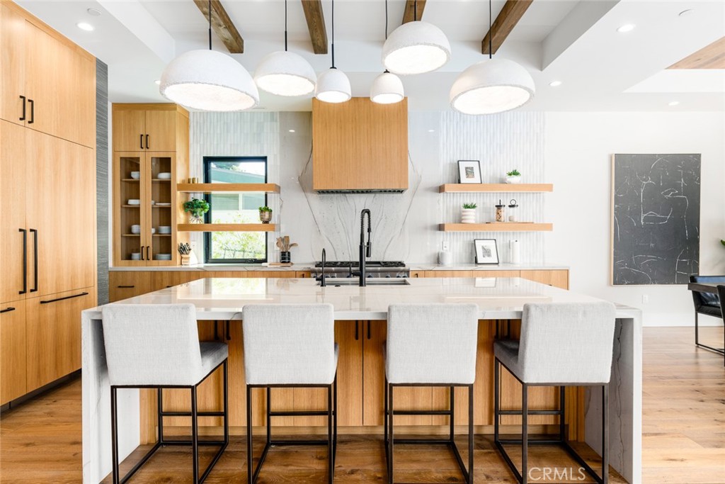 Newport Heights (NEWH) - Residential