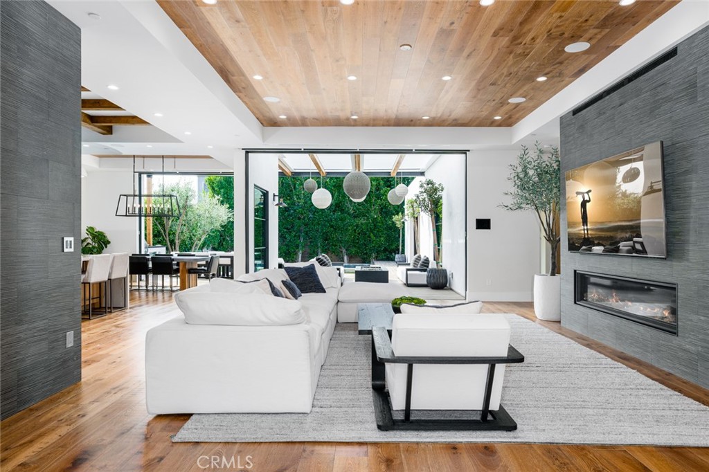 Newport Heights (NEWH) - Residential