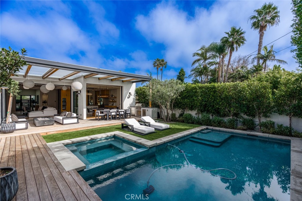 Newport Heights (NEWH) - Residential