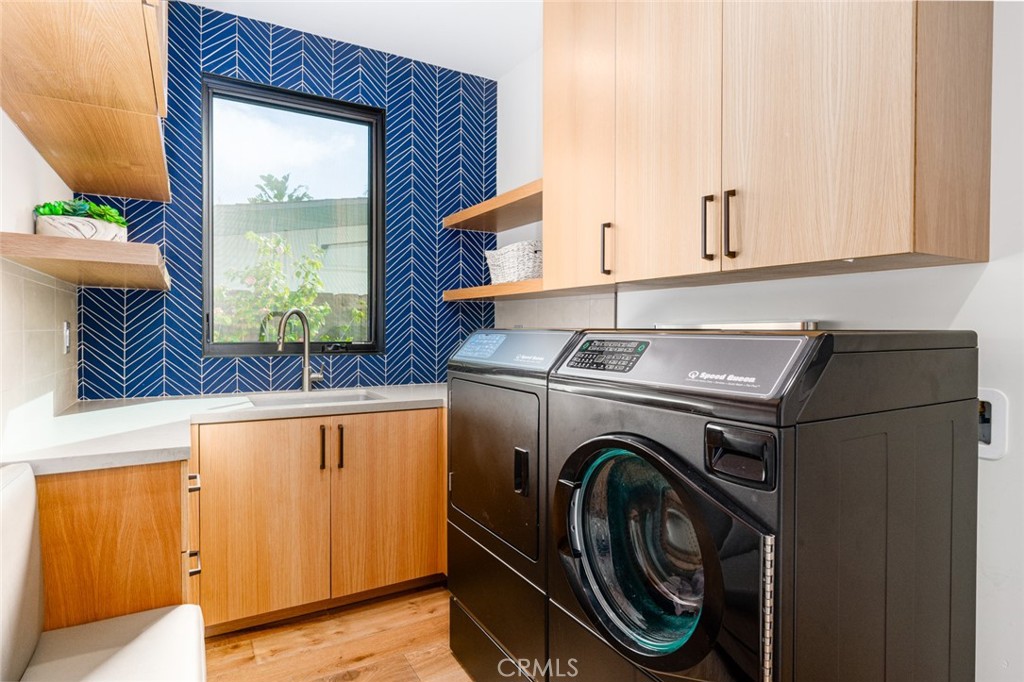 Newport Heights (NEWH) - Residential