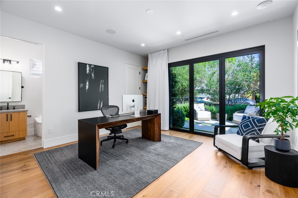 Newport Heights (NEWH) - Residential