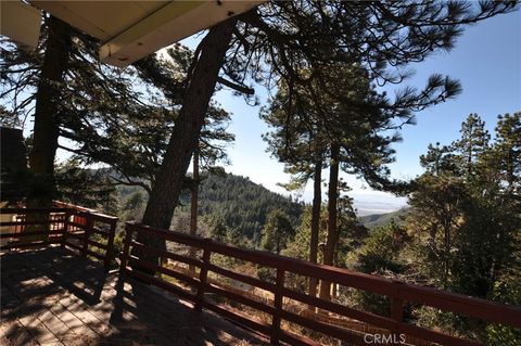 A home in Cedarpines Park