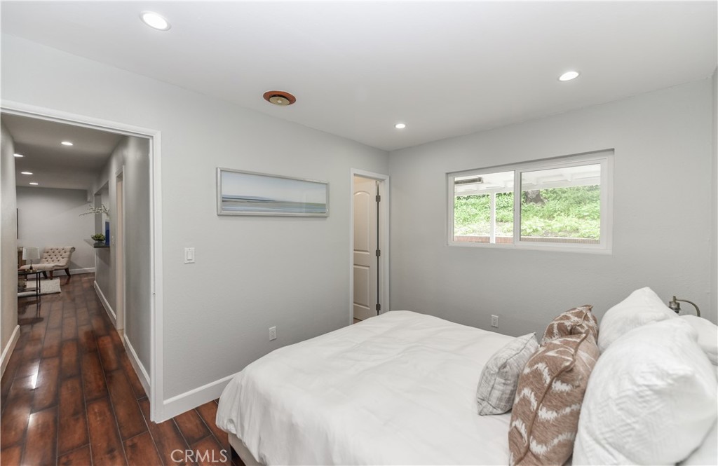 Photo 14 of 24 of 1414 Escalada Avenue house