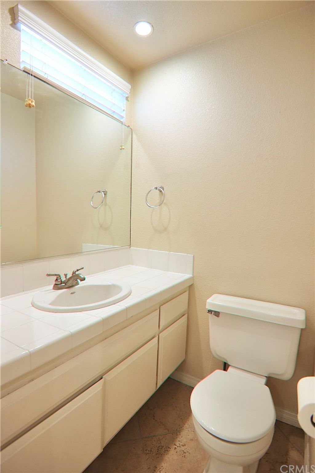 listing image 130723700268786664777