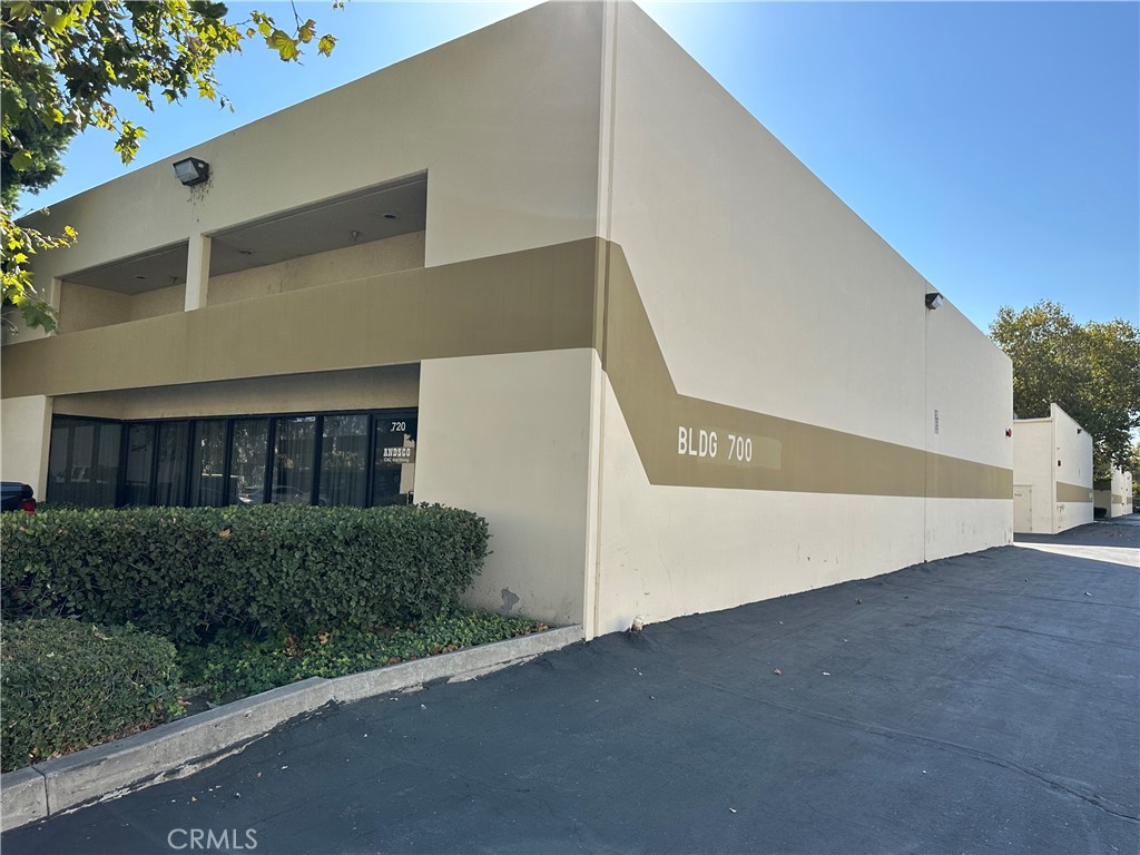 Discover a rare opportunity in the heart of Rancho Cucamonga with this exceptional industrial condo, offering 2,880 square feet of versatile space. Unlike many units in the area that have been converted to office use, this property retains its original industrial warehouse form, providing a blank canvas for owner-users and investors alike. With less than 10% of the space dedicated to office, this unit is the equivalent of two standard units in the business park, maximizing your operational potential.
Featuring two large roll-up doors, approximately 15 feet in height, and three entry doors (two at the rear and one in the front), the unit allows for easy access and efficient workflow. Additionally, the property has been updated to include a robust 200 amp service, accommodating a variety of industrial needs. Don’t miss this unique chance to secure a prime industrial space that combines functionality with investment potential in a sought-after location
The seller and seller's agent make no representations or warranties regarding the accuracy or completeness of the information provided in this listing. Buyers are encouraged to conduct their own due diligence and verify all details related to the property prior to making any decisions.