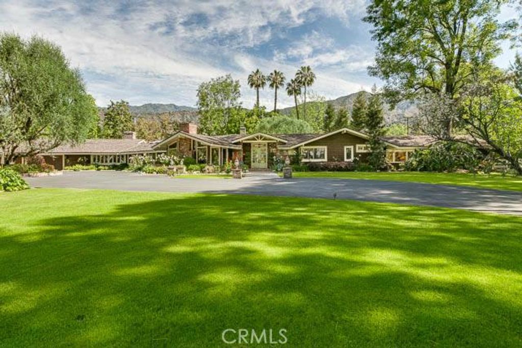 listing image 130726024981856902310