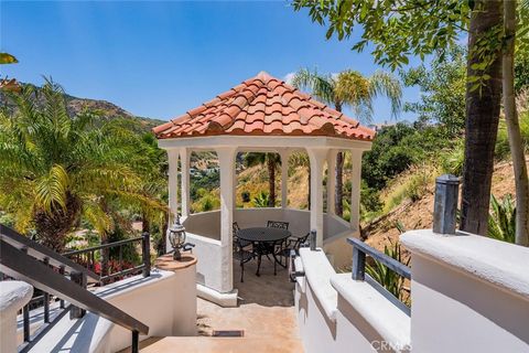 A home in Bell Canyon