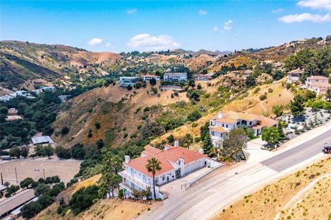 A home in Bell Canyon