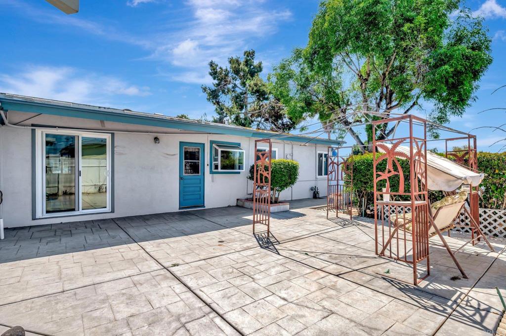 3205 Mesa Verde