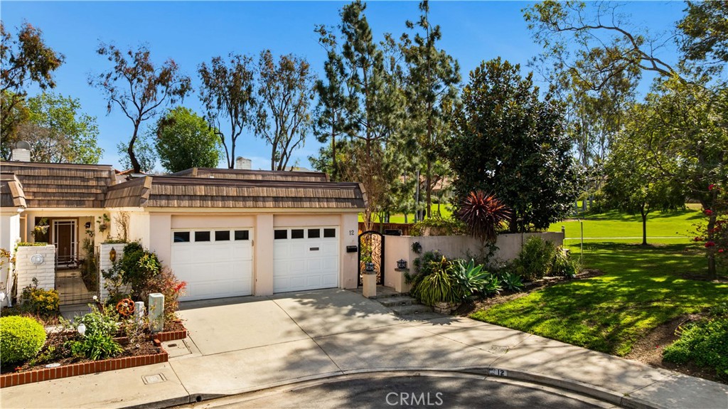 12 Rockrose Way
