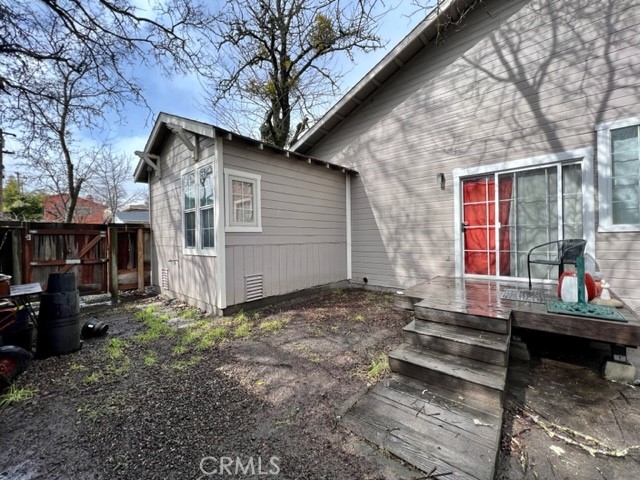 Photo 18 of 29 of 25 Lily Cove Avenue house