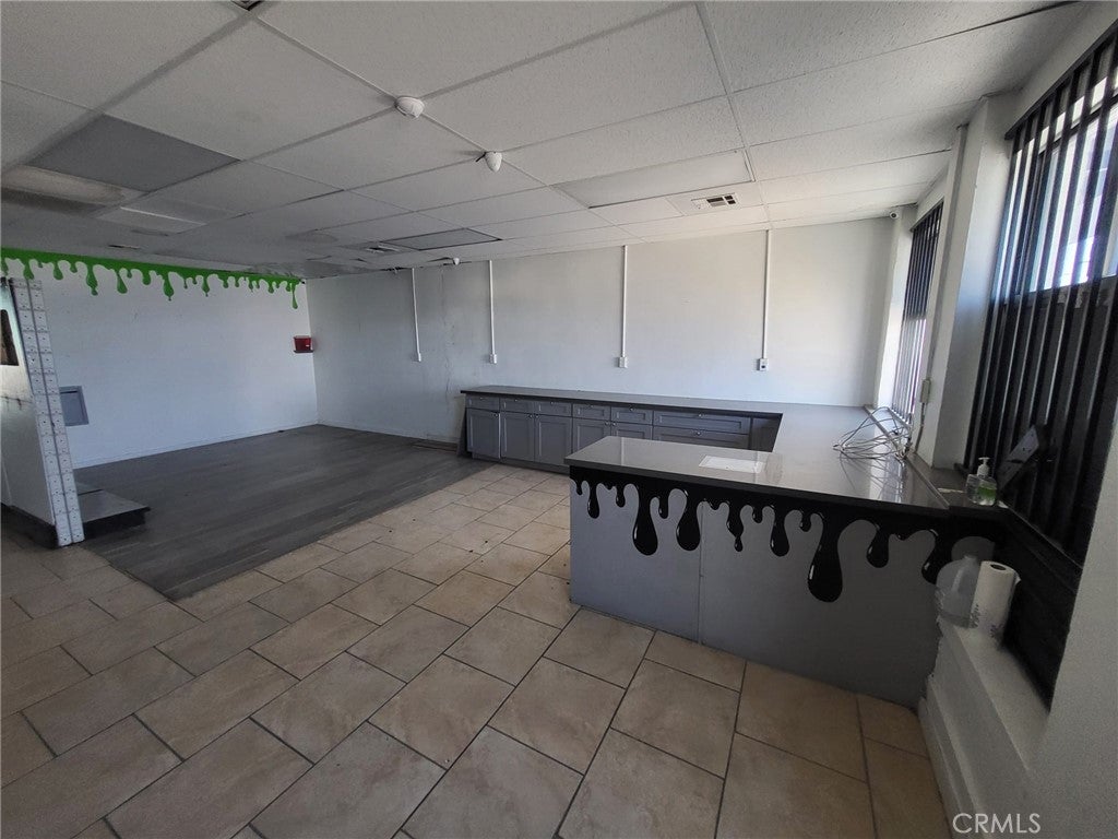 408 W Lancaster Boulevard
