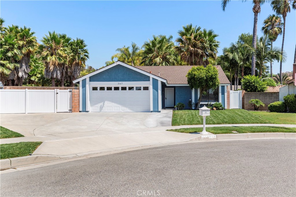 View Orange, CA 92689 house