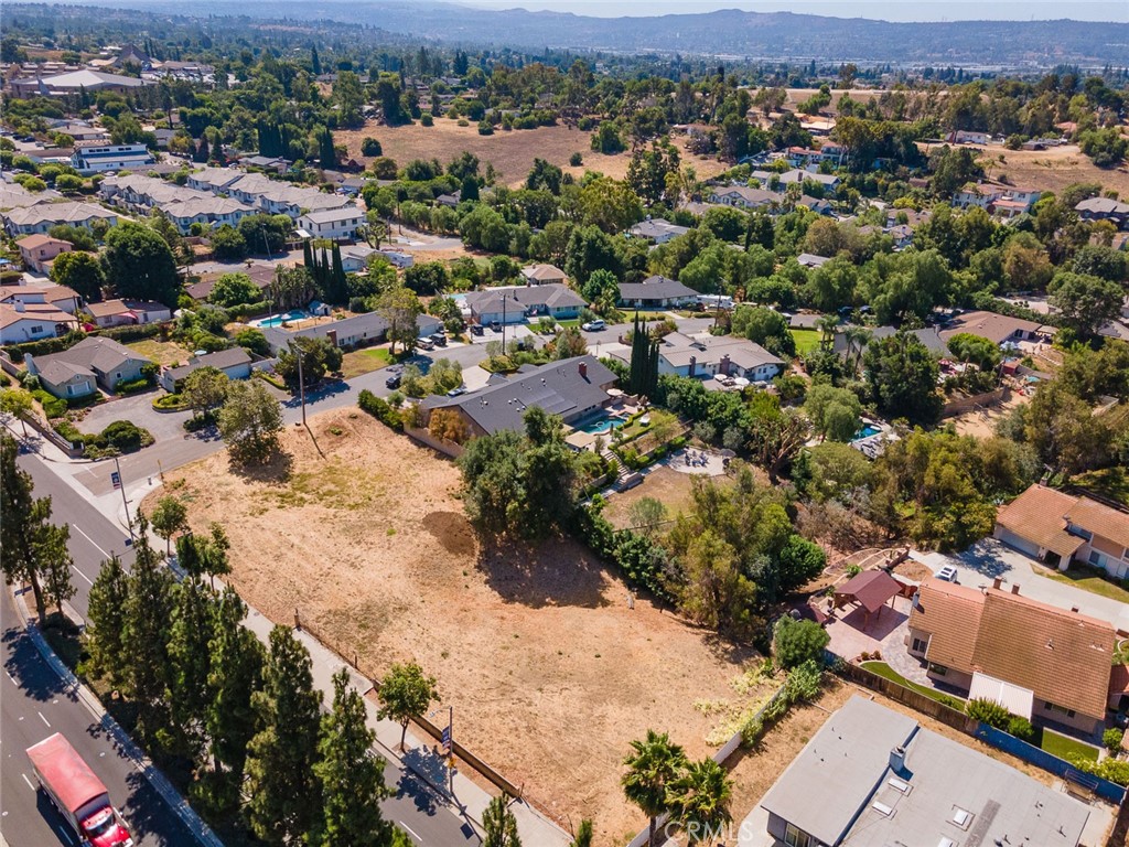 5001 Siesta Lane and Yorba Linda Blvd