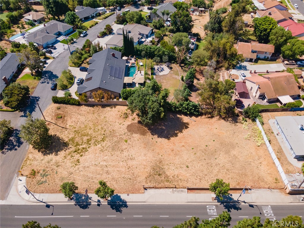 5001 Siesta Lane and Yorba Linda Blvd