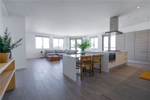 2210 Newport Boulevard 302 Newport Beach CA 92663