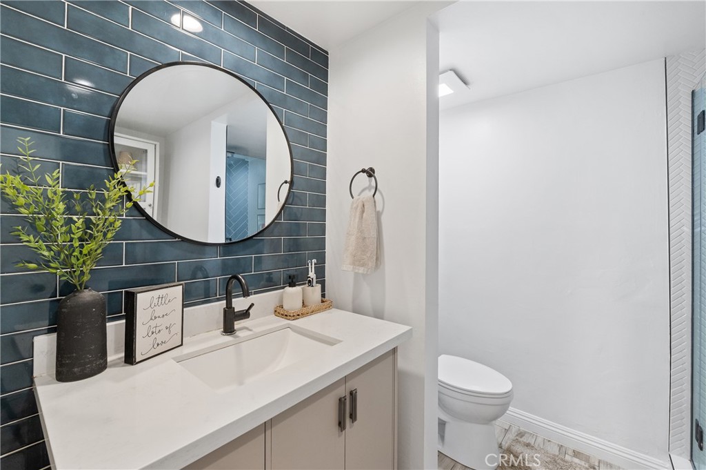 ,Meredith Manor - Residential