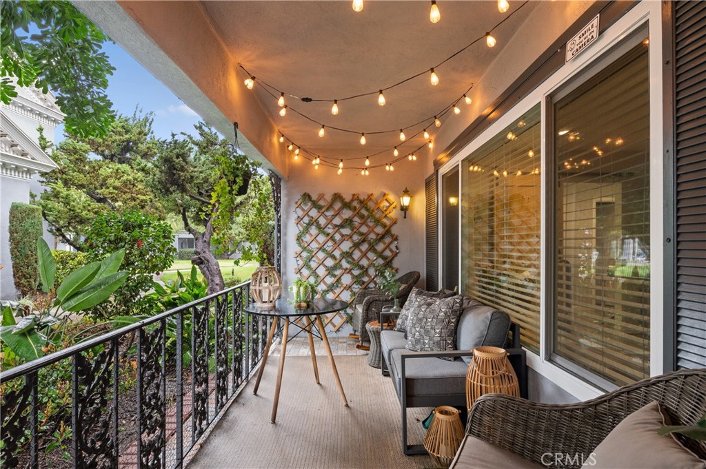 ,Meredith Manor - Residential