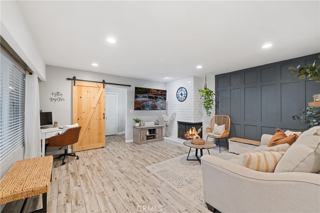 ,Meredith Manor - Residential