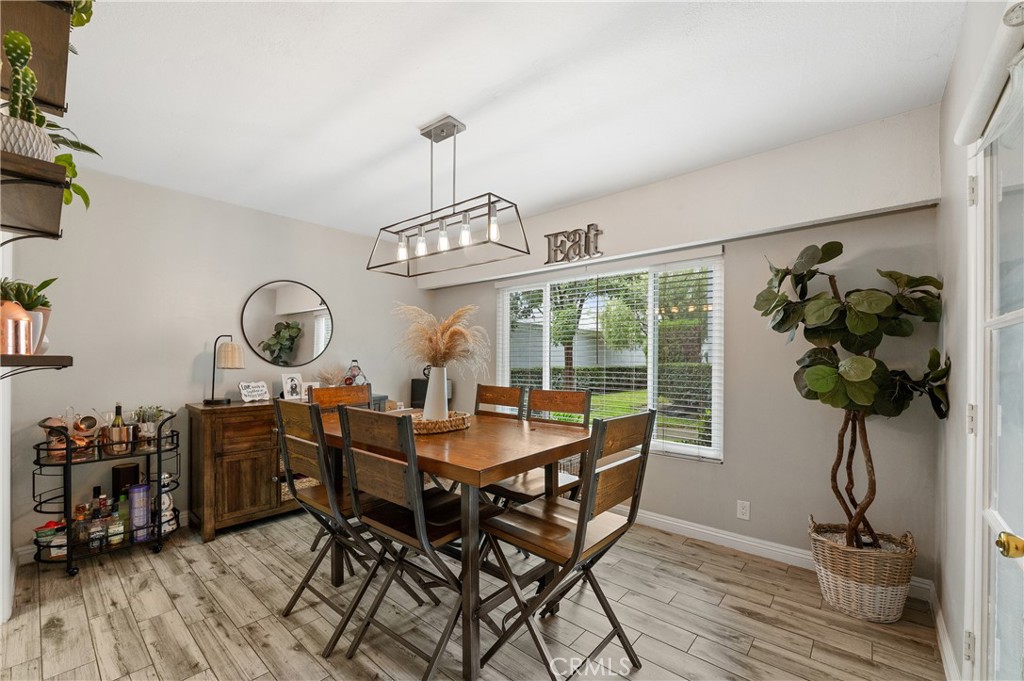 ,Meredith Manor - Residential