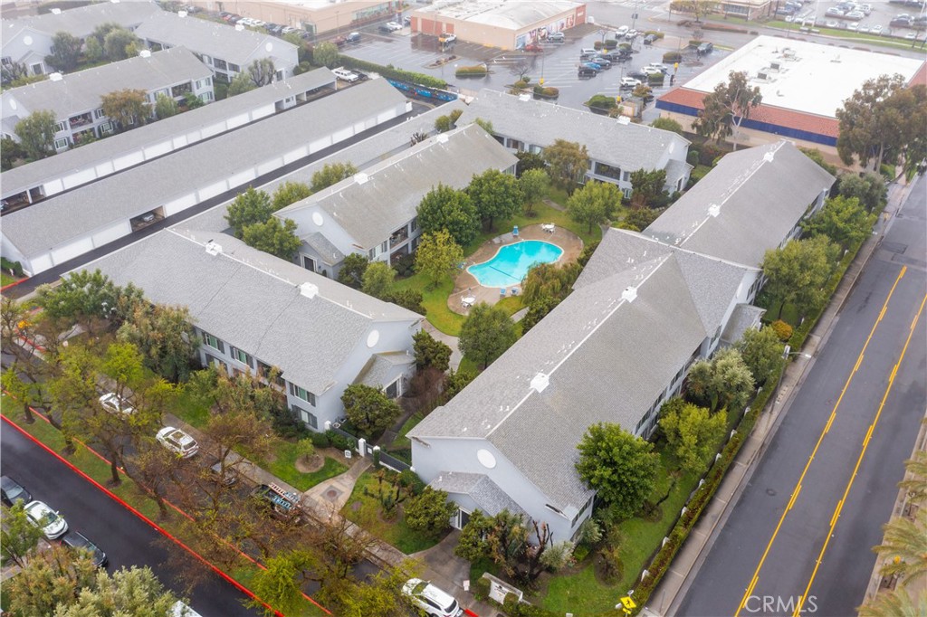 ,Meredith Manor - Residential