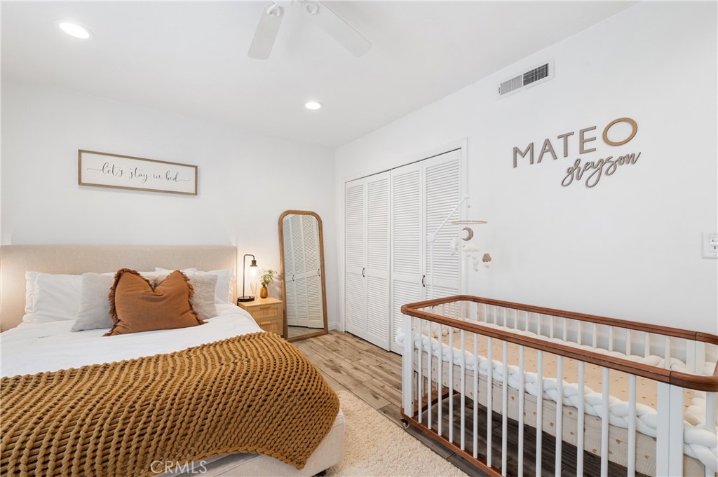 ,Meredith Manor - Residential