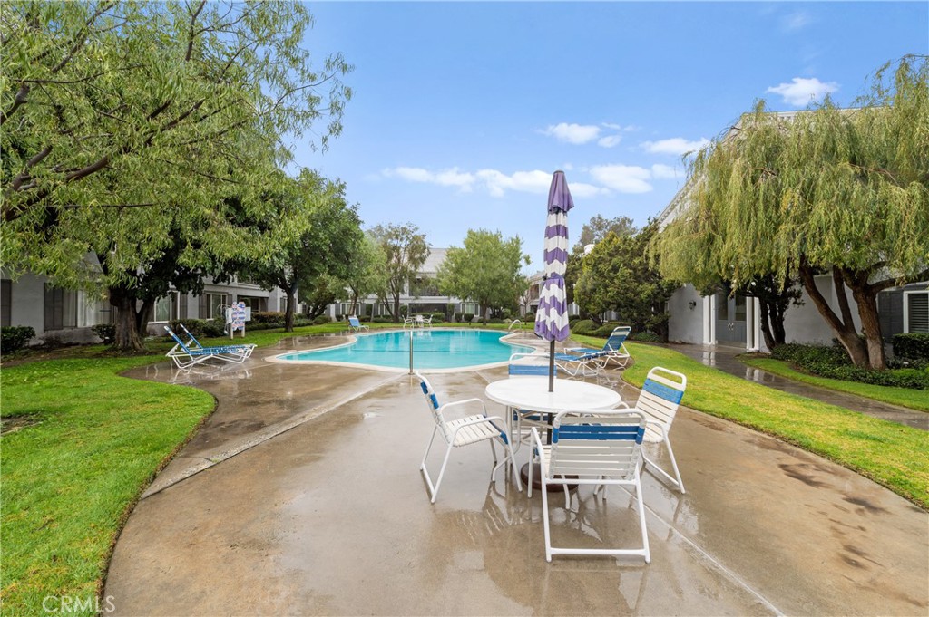 ,Meredith Manor - Residential