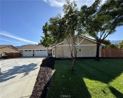 A home in Lake Elsinore