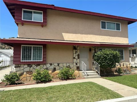 Photo of 410 1/2 N Avenue 50 Ave, Los Angeles, CA 90042 (MLS # AR25050411)