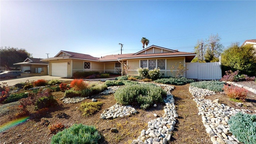 listing image 130724040263310472446