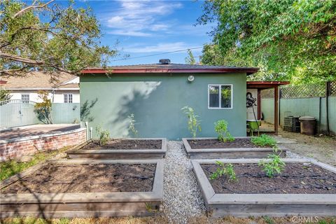 A home in Lake Balboa