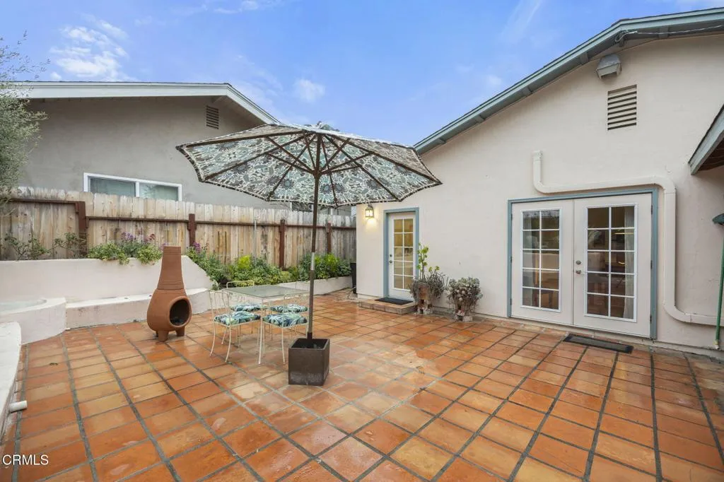 Ojai, California 93023, United States, 2 Bedrooms Bedrooms, ,2 BathroomsBathrooms,Residential,Active,98372