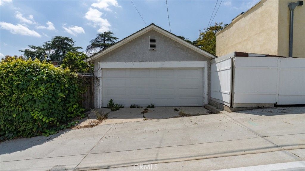 listing image 130729884767584151200