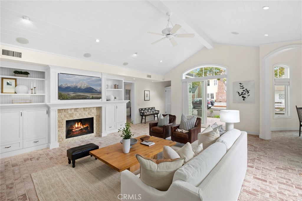 Balboa Peninsula Point (BLPP) - Residential