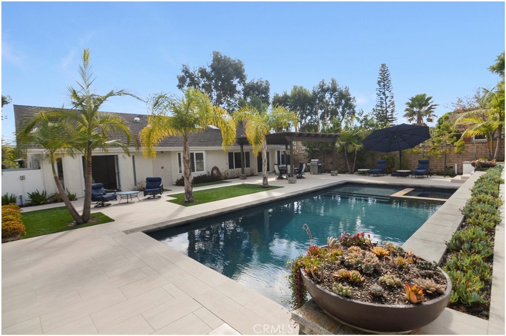 Mizener Custom Homes (MZ) - Residential