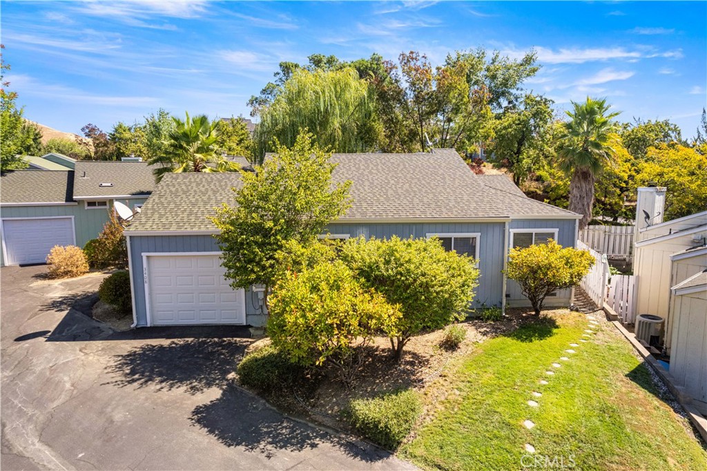 Peaceful and gated Westlake community. Comfortable 3 bedroom, 2 bath with open and sunny living area. Vaulted ceiling and fireplace in the living room. Dining room with access to the fenced stone patio area. Large kitchen with pantry, plenty of counter space and desk area. Primary bedroom with mirrored closets and private bath. Inside laundry and attached one car garage. Enjoy the community pool, hot tub, lakefront clubhouse and pier. Great location, close to shopping, restaurants and lakefront parks.