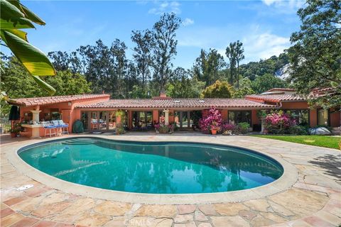 A home in Studio City