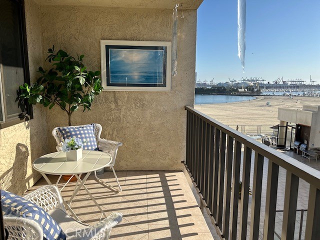 1140 E Ocean Boulevard 317