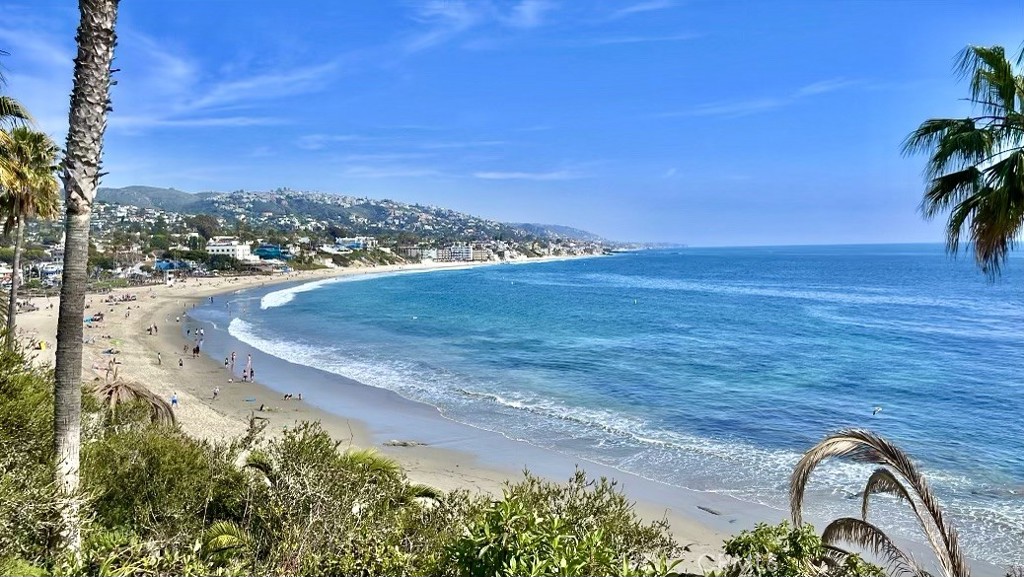 450 Cliff Drive