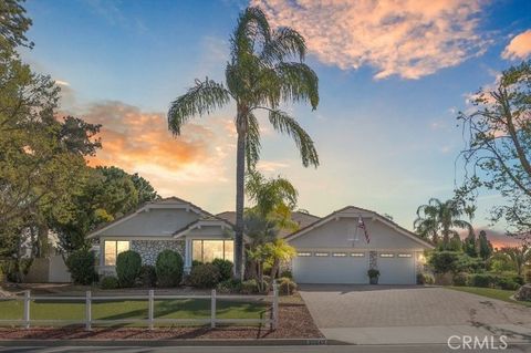 30640 Rockridge Road Lake Elsinore CA 92530