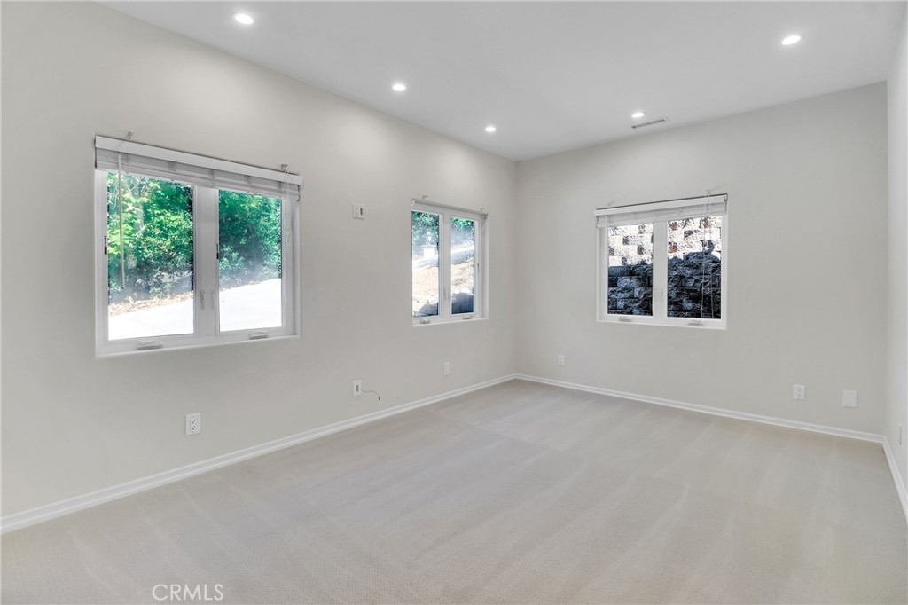 35-San Juan South - Residential