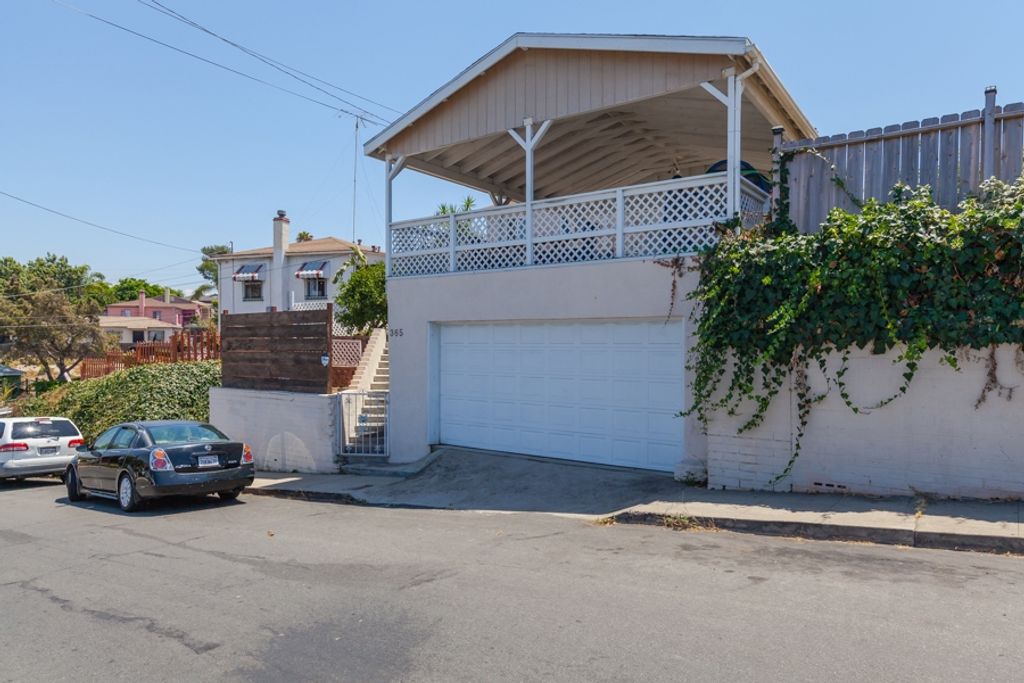 listing image 130724562688000412251