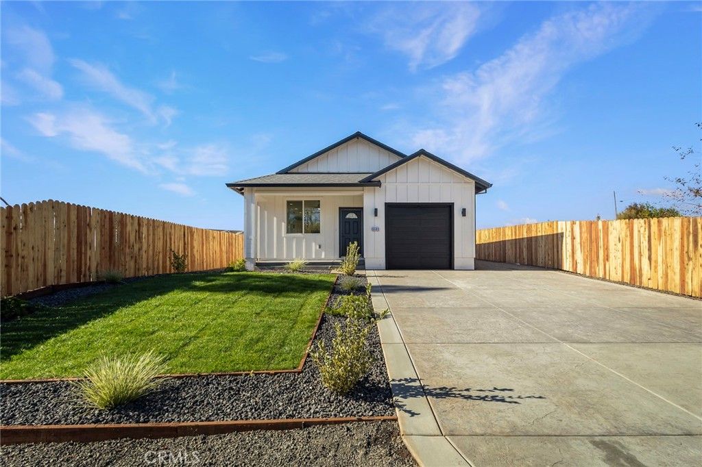 listing image 130725324147180576699