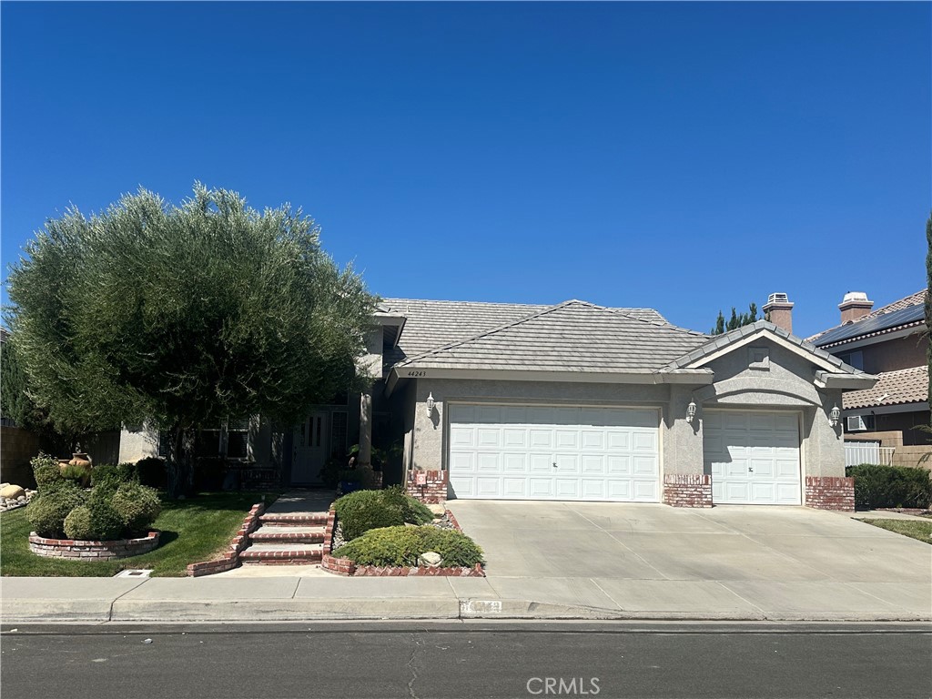 View Lancaster, CA 93536 house
