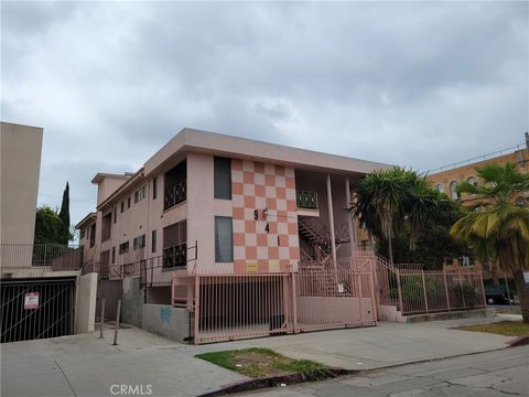 941 S Gramercy Place Los Angeles CA 90019