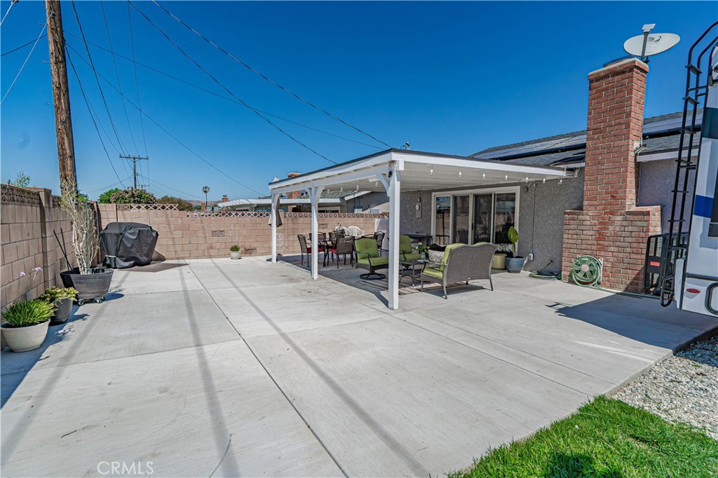 Photo 13 of 43 of 1734 Fitzgerald Road house