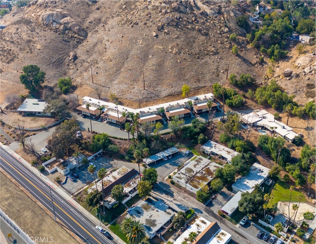 3060 Panorama Road