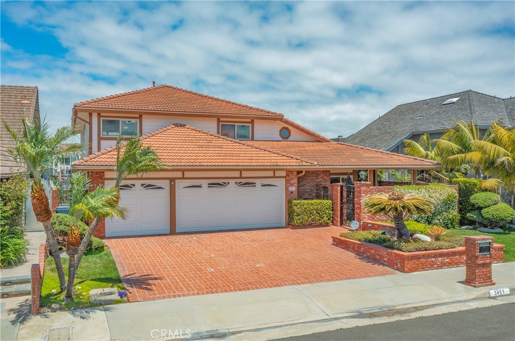 View Huntington Beach, CA 92649 house